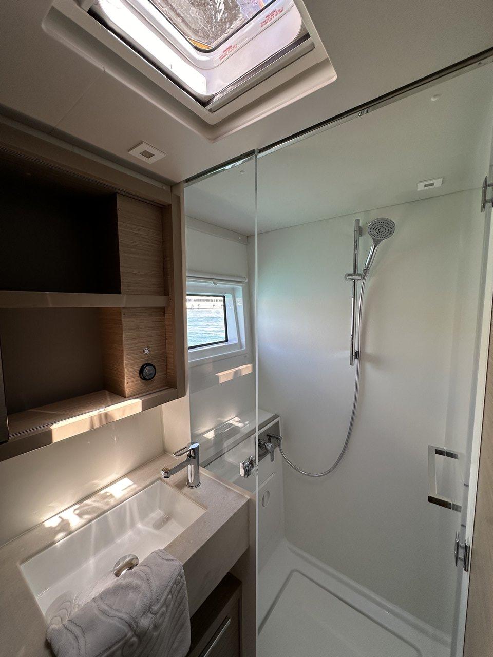 Lagoon 46 - 4 + 2 cab., picture 21