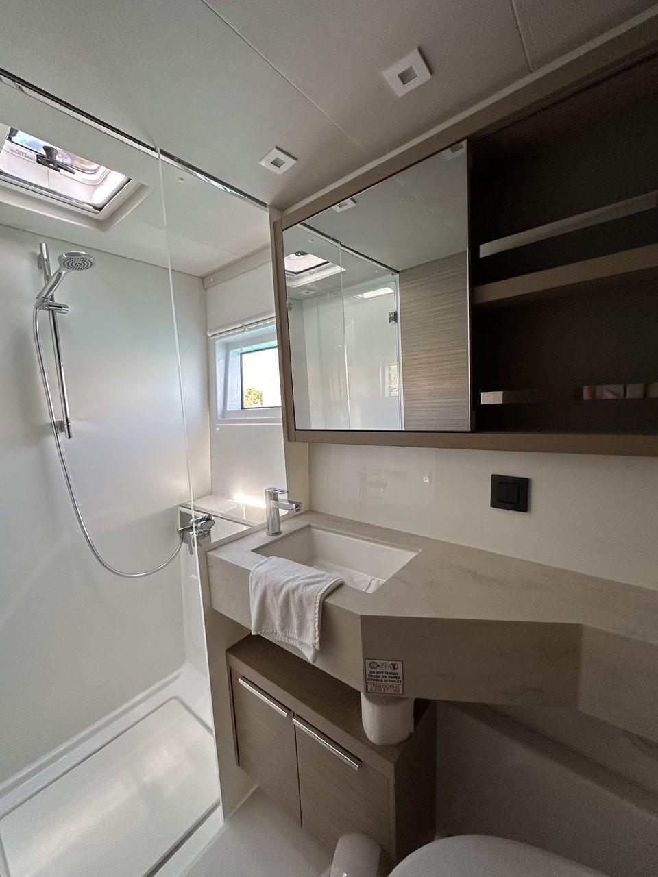 Lagoon 46 - 4 + 2 cab., picture 18