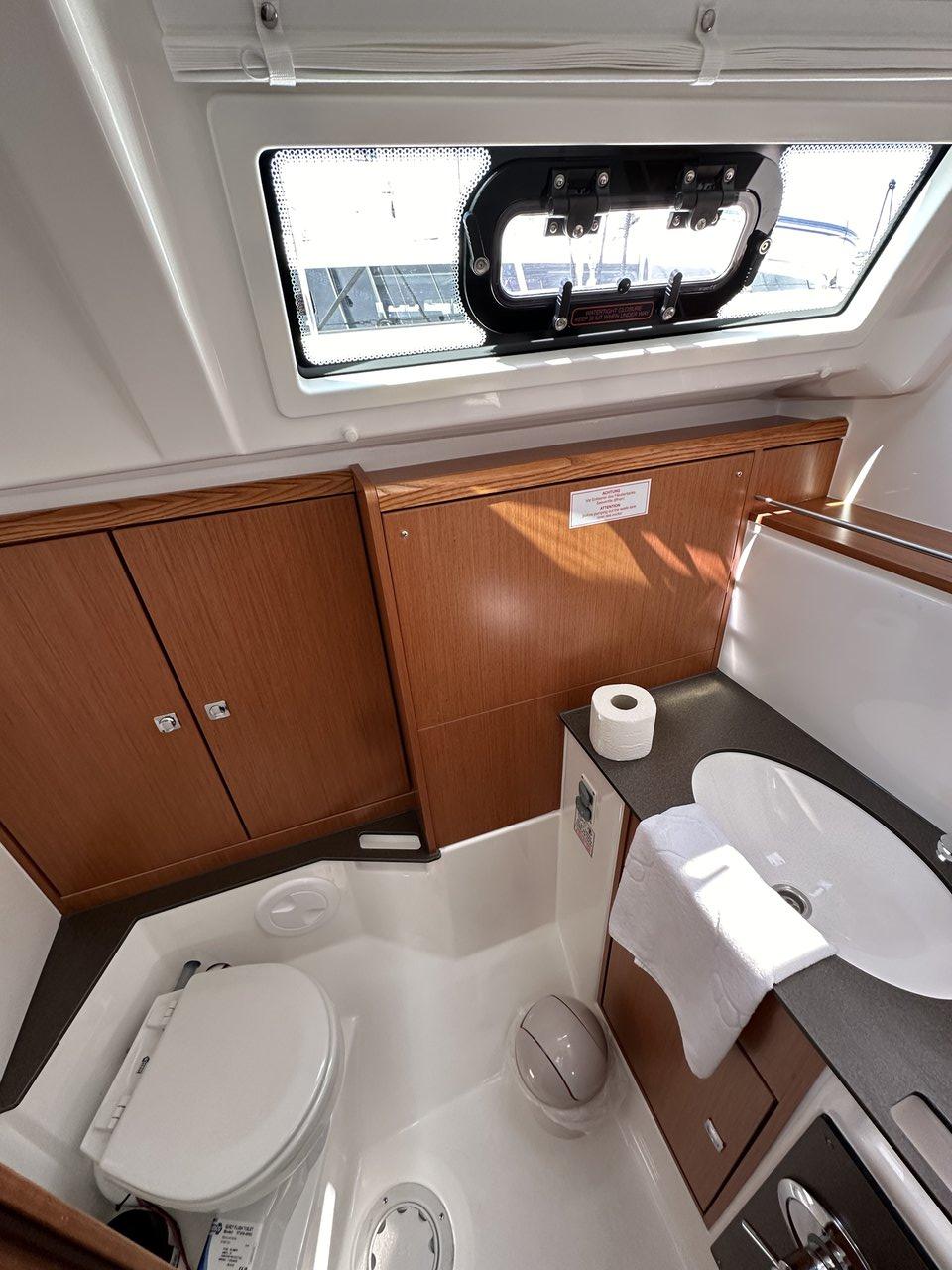 Bavaria Cruiser 37 - 3 cab., picture 12