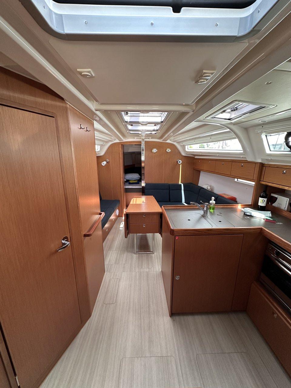 Bavaria Cruiser 37 - 3 cab., picture 4