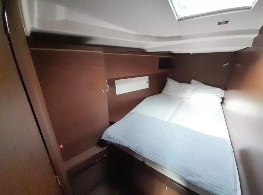 Oceanis 51.1 - 4 + 1 cab., picture 9