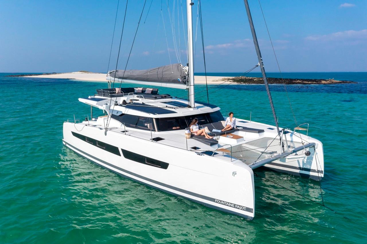 Fountaine Pajot Aura 51 - 6 + 1 cab, picture 1