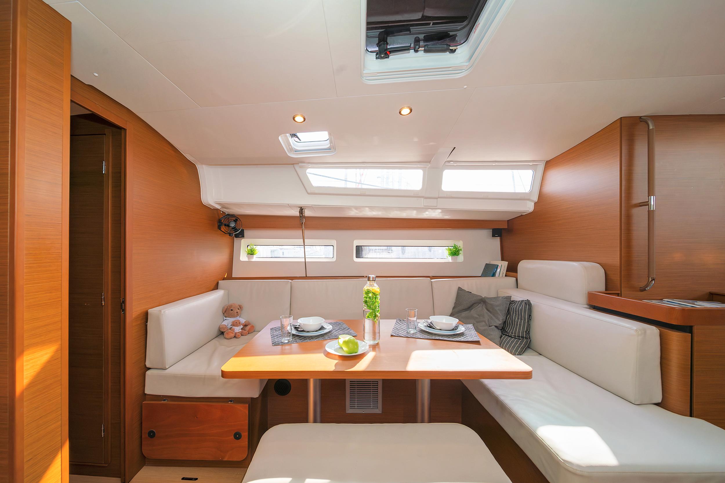 Sun Odyssey 490 - 4 + 1 cab., picture 6