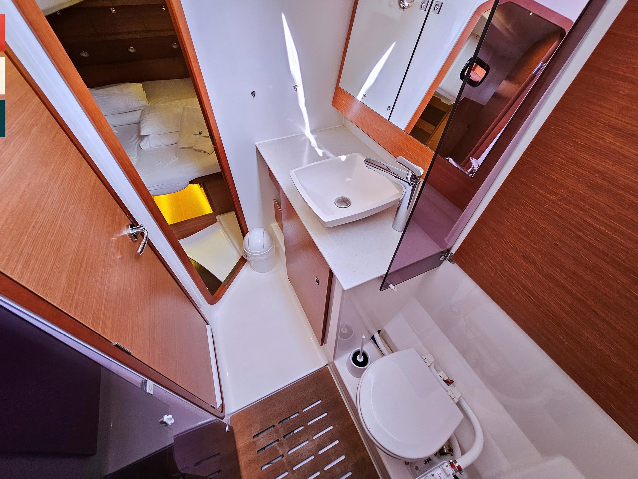 Dufour 520 GL, picture 53