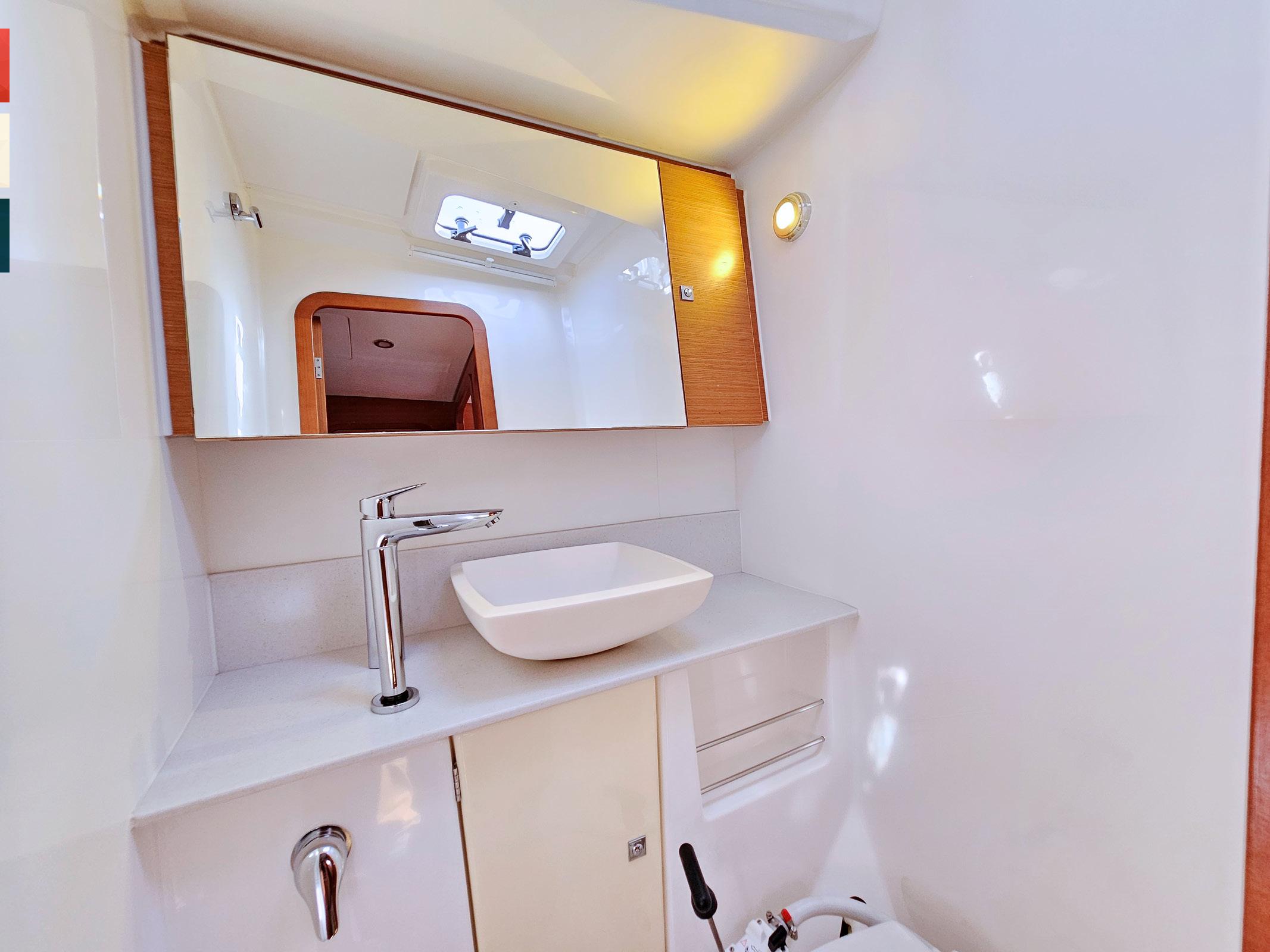 Dufour 520 GL, picture 80