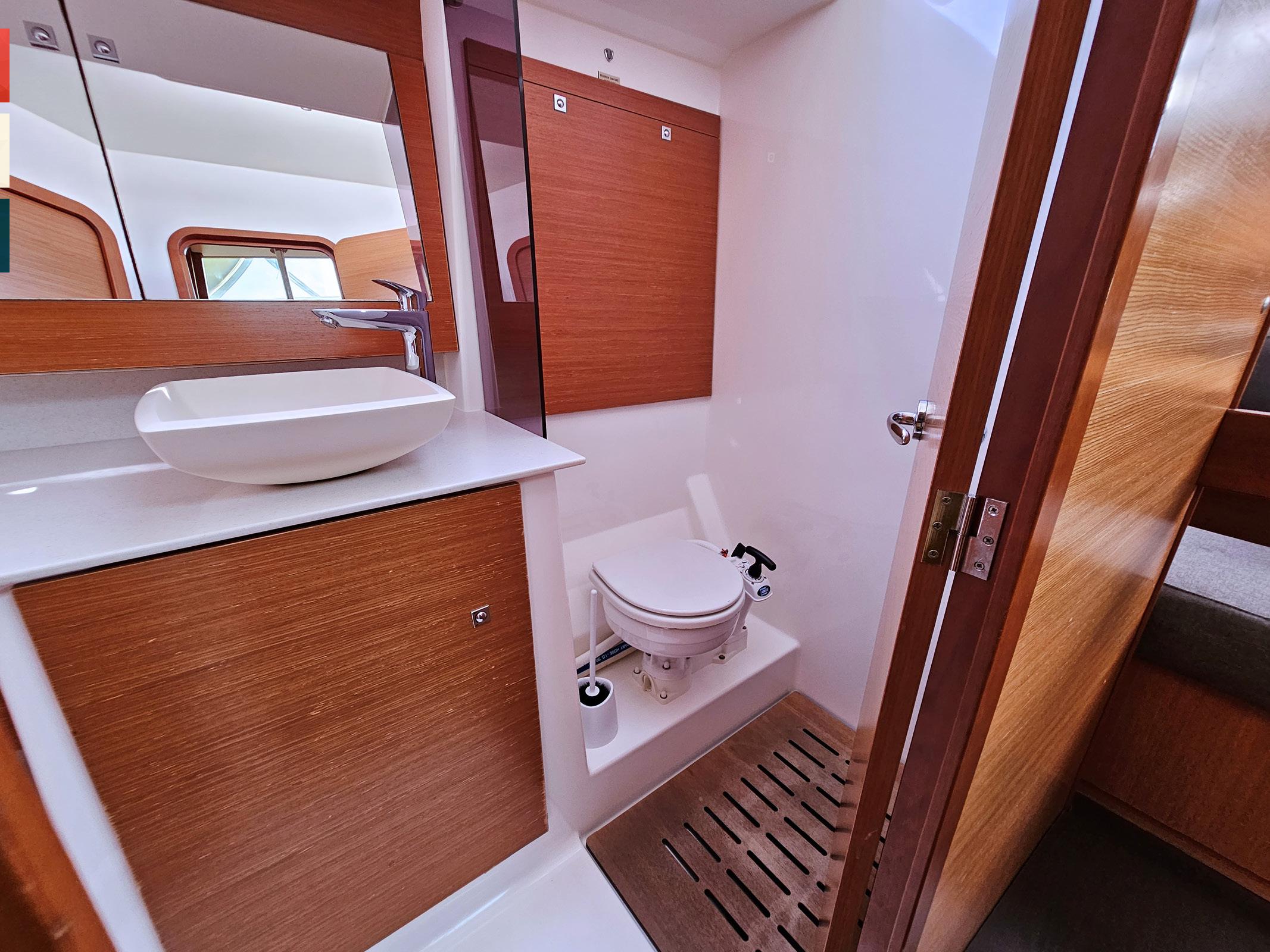 Dufour 520 GL, picture 54