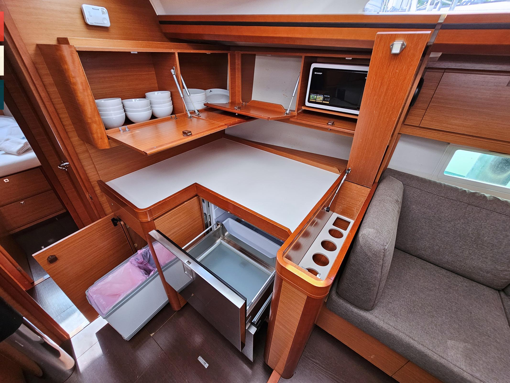 Dufour 520 GL, picture 29