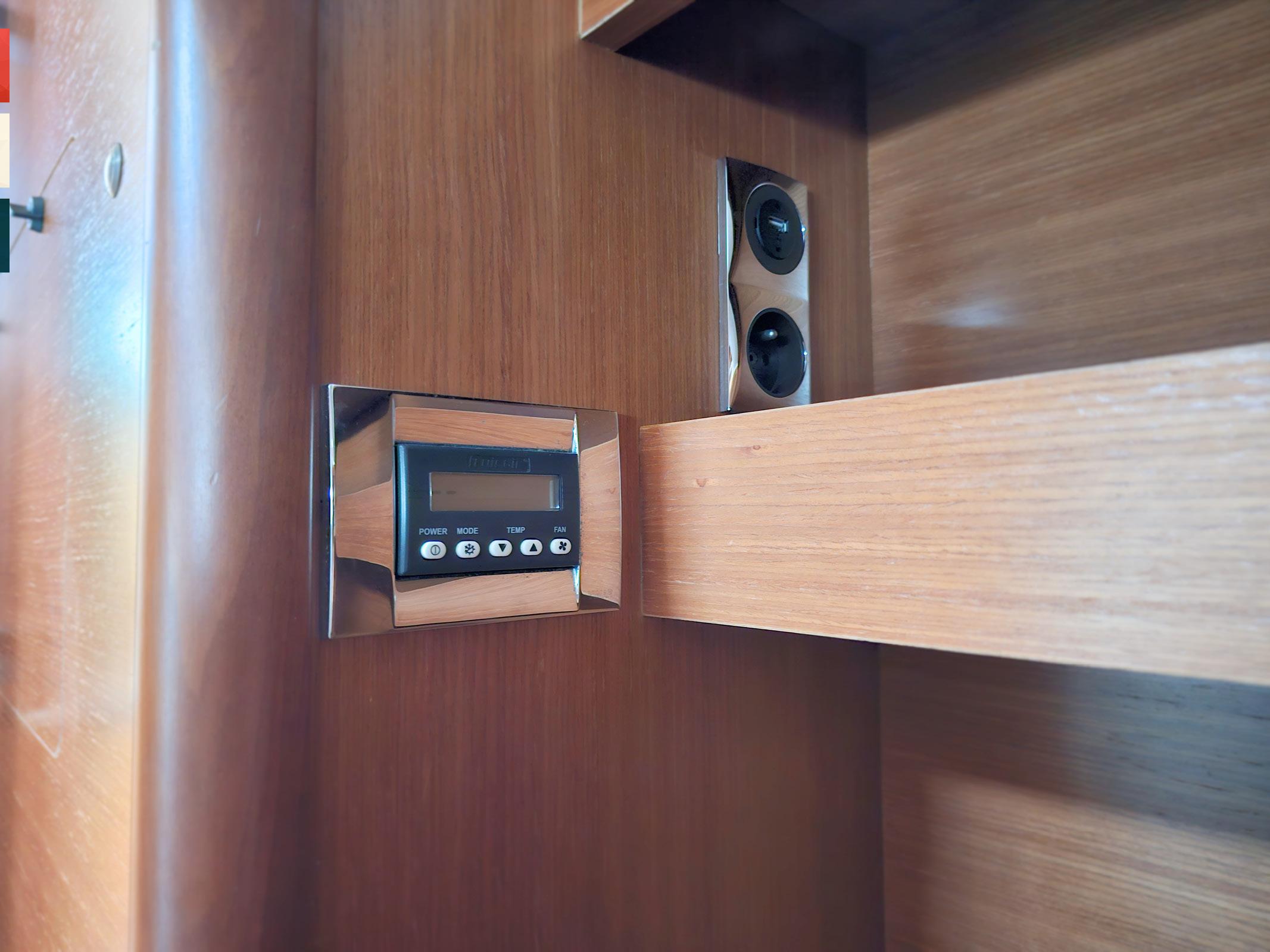 Dufour 520 GL, picture 47