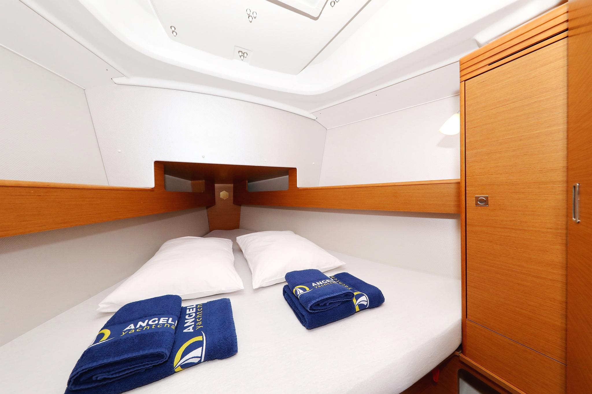 Sun Odyssey 33i - 2 cab., picture 29