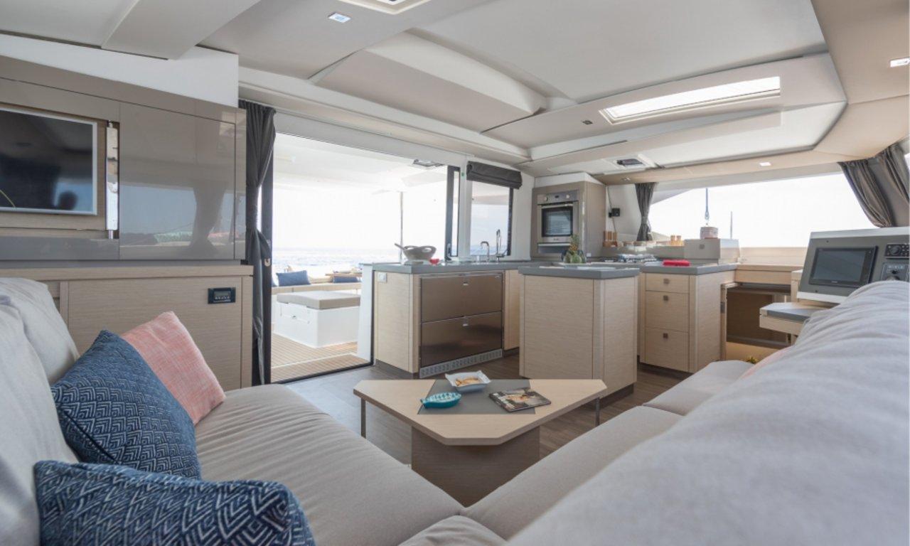Fountaine Pajot Saona 47 Maestro - 3 + 1 cab., picture 4