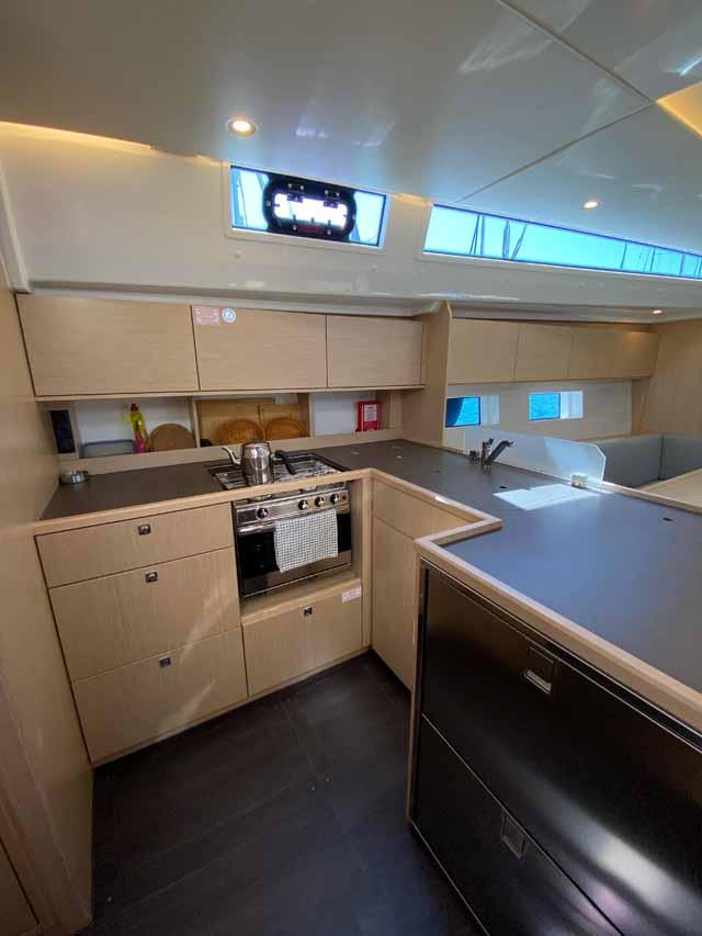 Bavaria C50 Holiday - 5 cab., picture 11