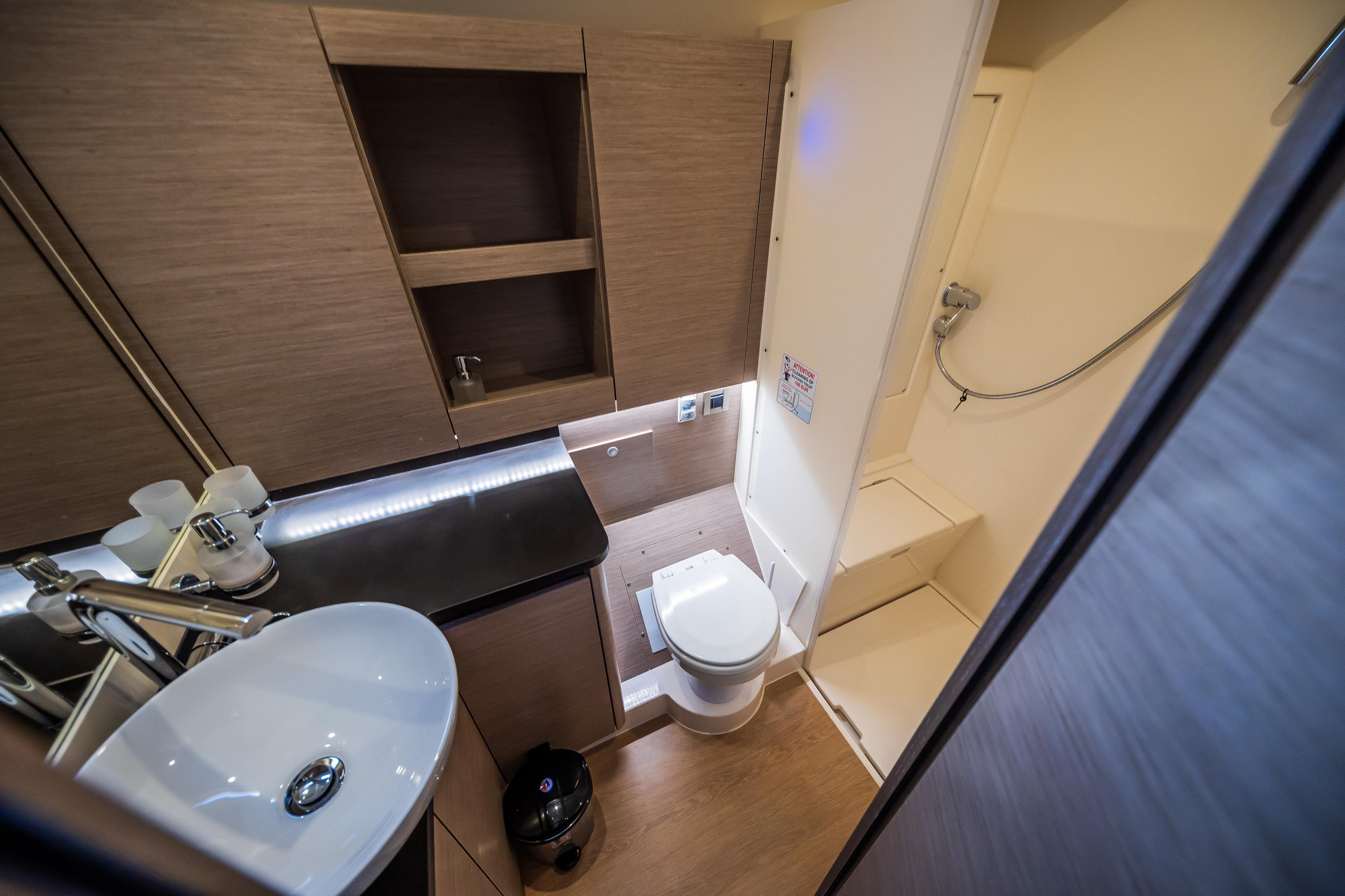 Hanse 588 - 3 + 1 cab., picture 31