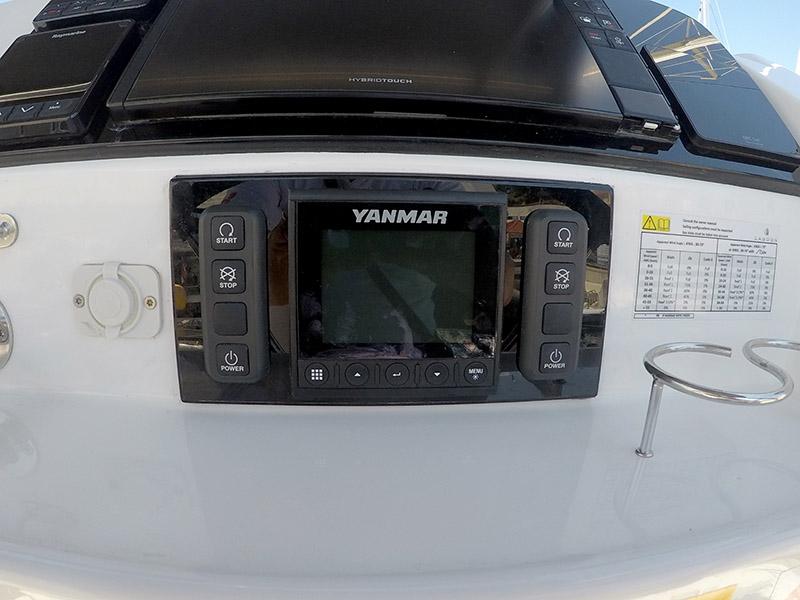 Lagoon 40 - 4 + 2 cab, picture 21