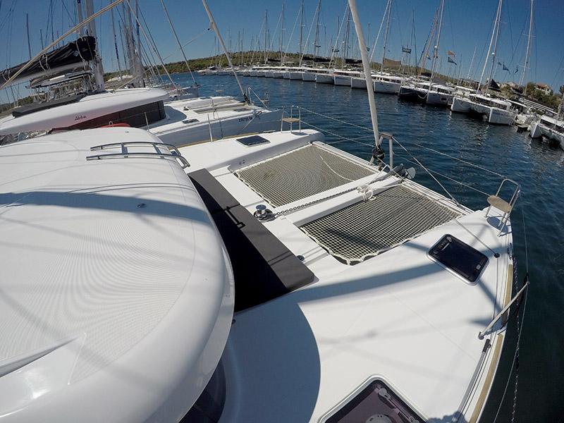 Lagoon 40 - 4 + 2 cab, picture 22