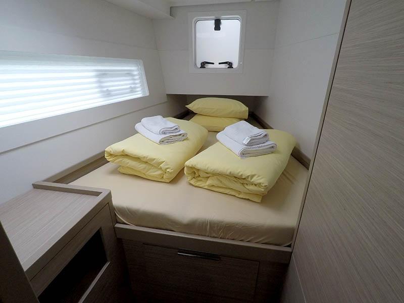 Lagoon 40 - 4 + 2 cab, picture 9