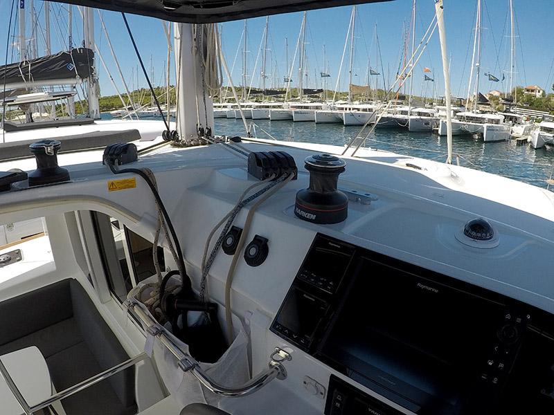 Lagoon 40 - 4 + 2 cab, picture 19