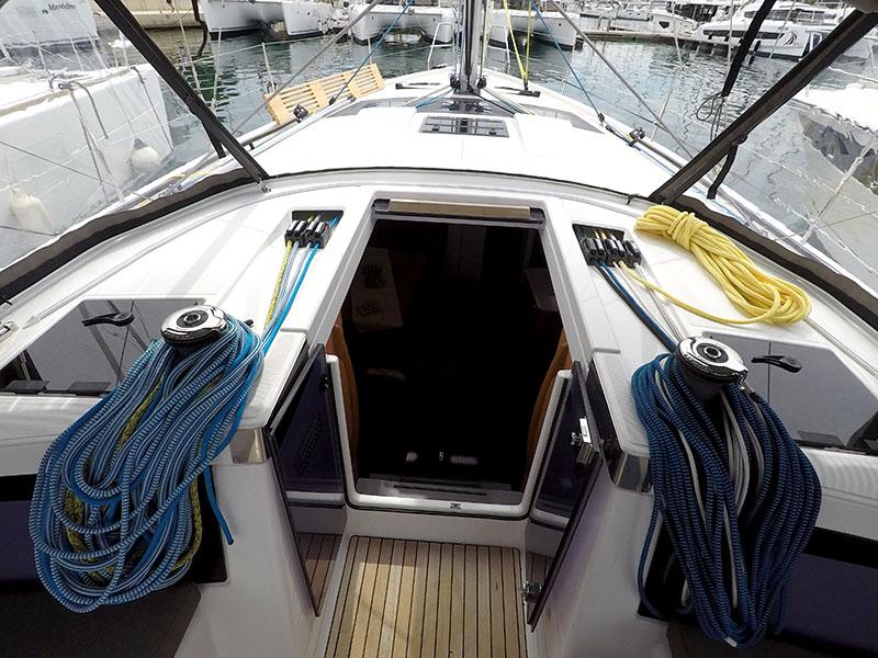 Dufour 41 - 3 cab., picture 30