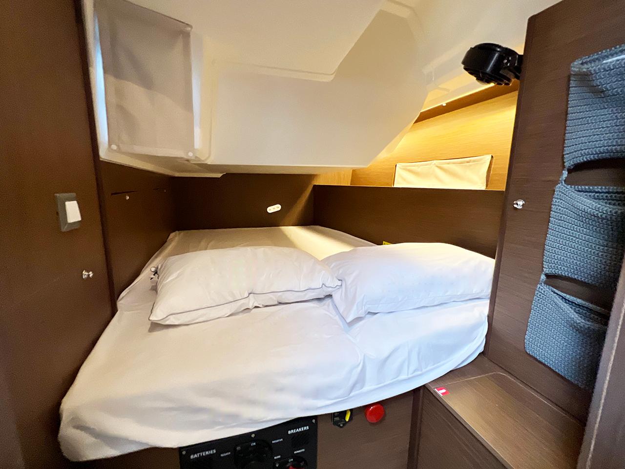 Oceanis 40.1, picture 20