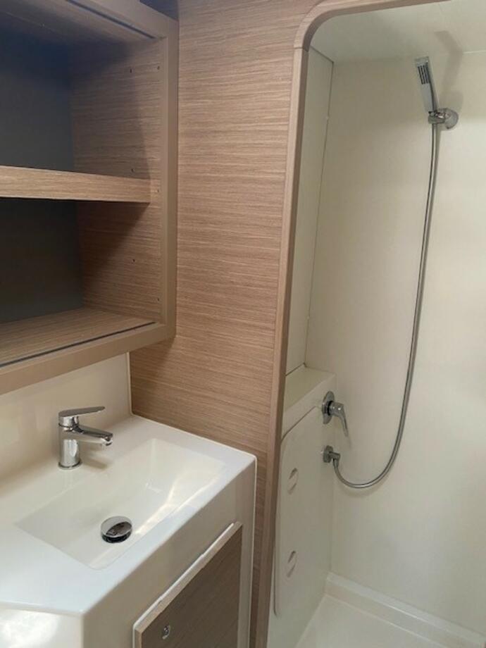 Lagoon 42 - 4 + 2 cab., picture 15