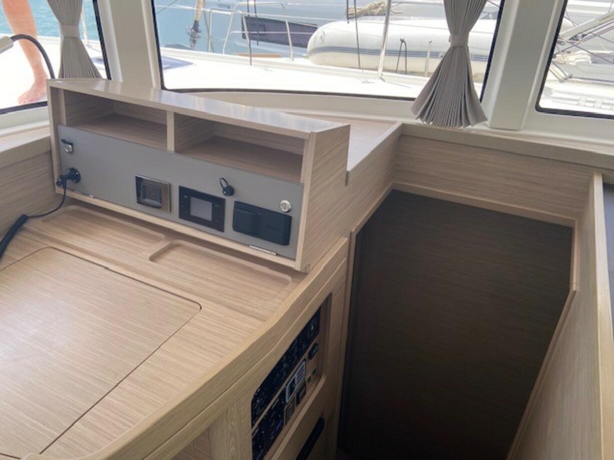 Lagoon 42 - 4 + 2 cab., picture 11