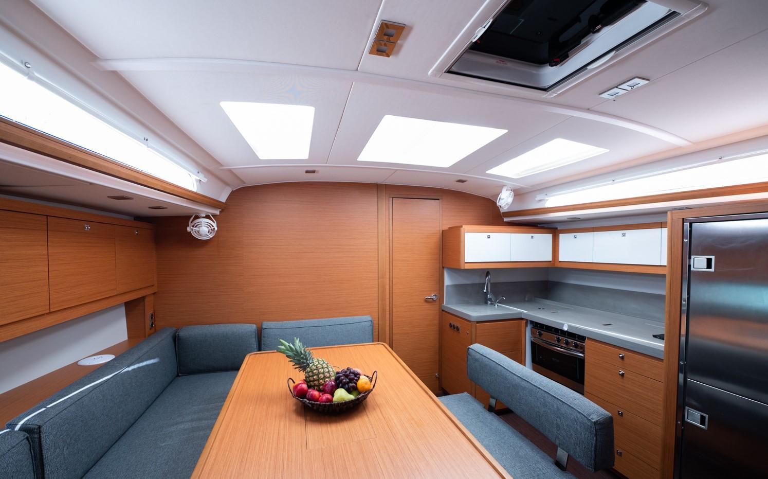 Dufour 470 - 5 cab., picture 6