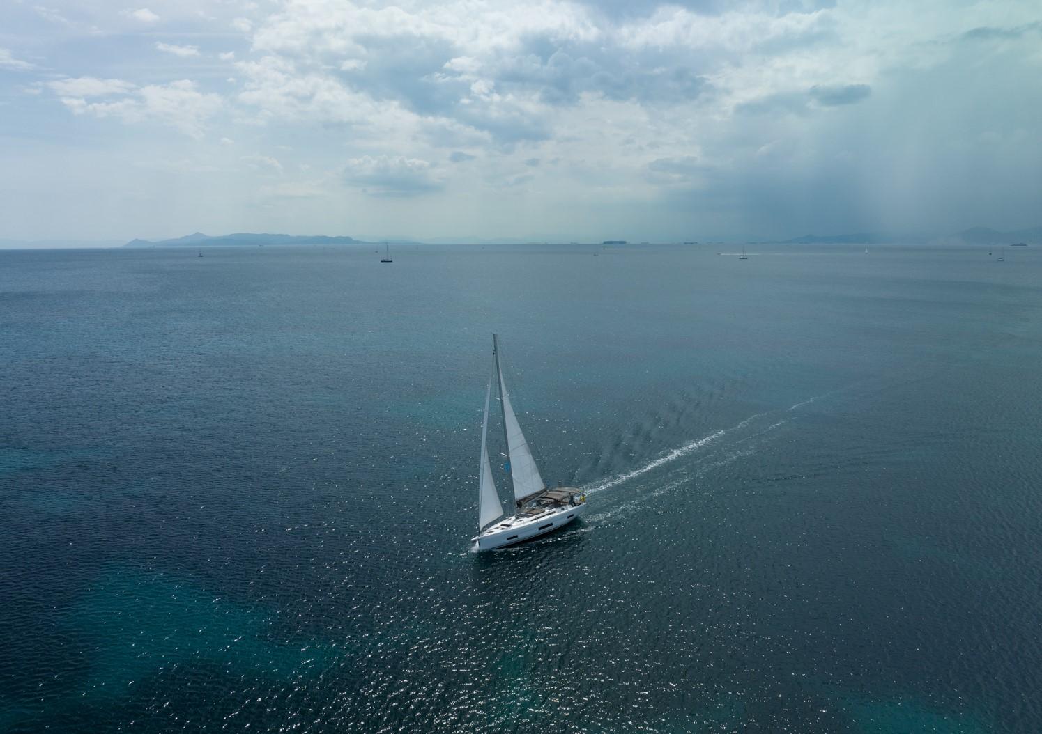 Dufour 470 - 5 cab., picture 12