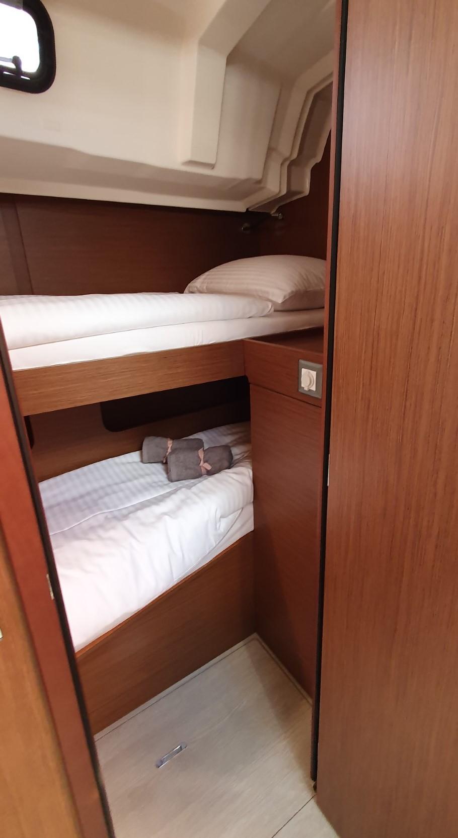 Oceanis 46.1, picture 21