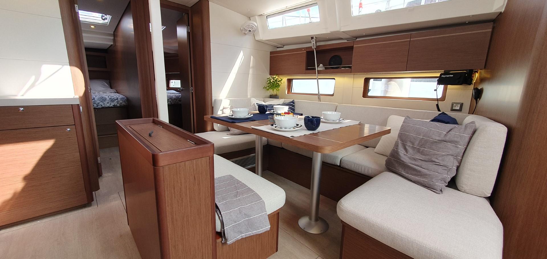 Oceanis 46.1, picture 13