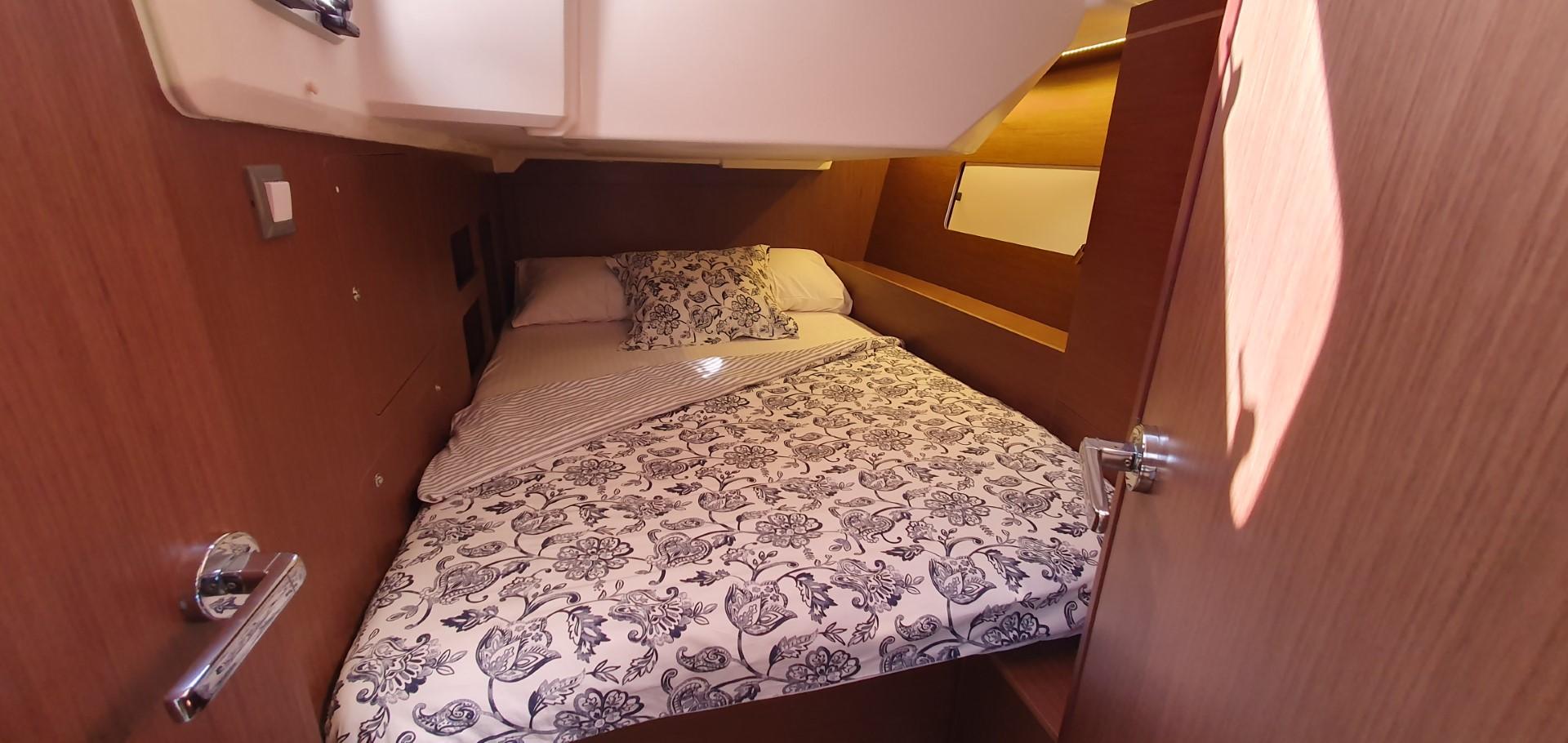 Oceanis 46.1, picture 22