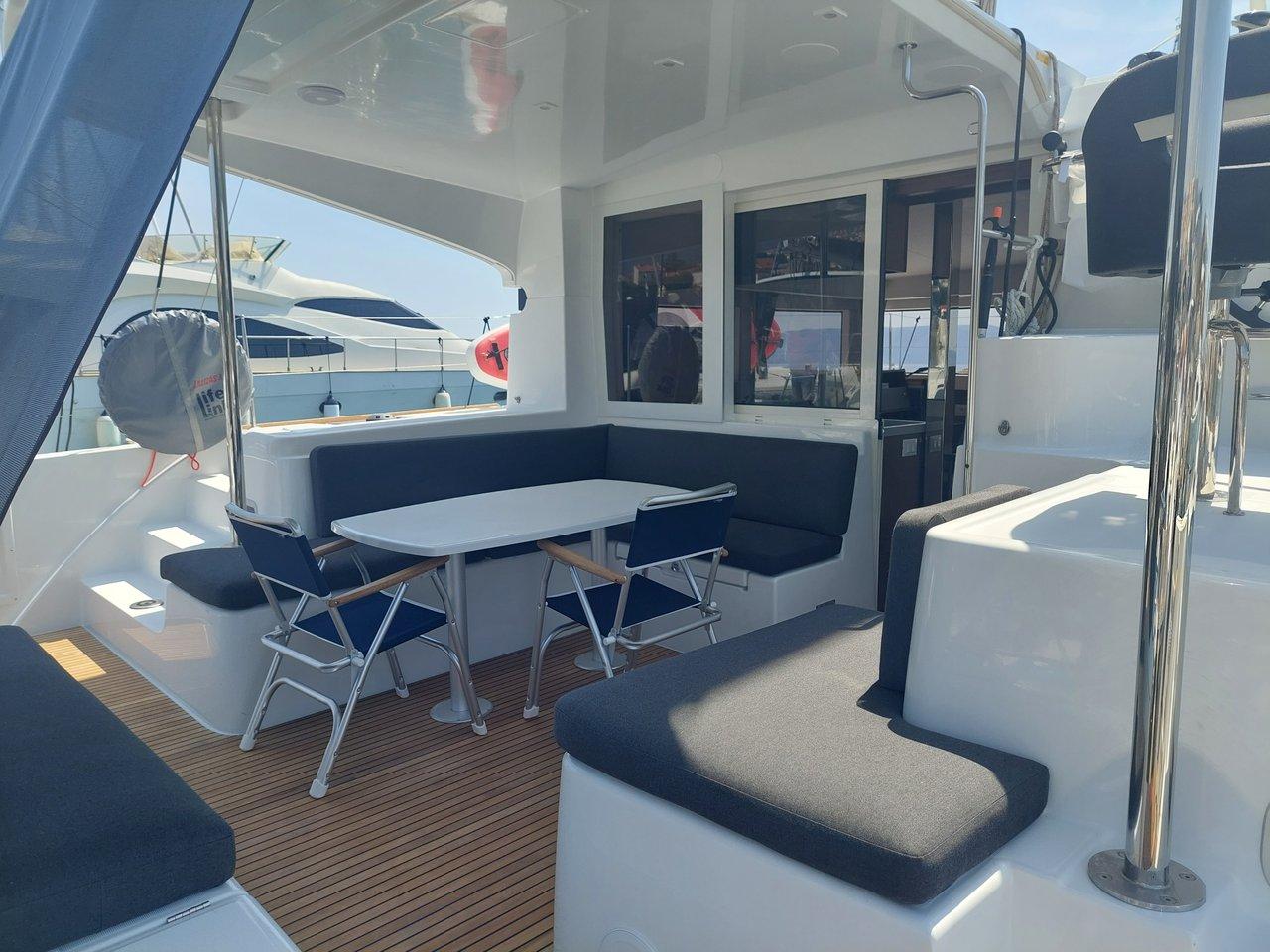 Lagoon 40 - 4 + 1 cab., picture 7