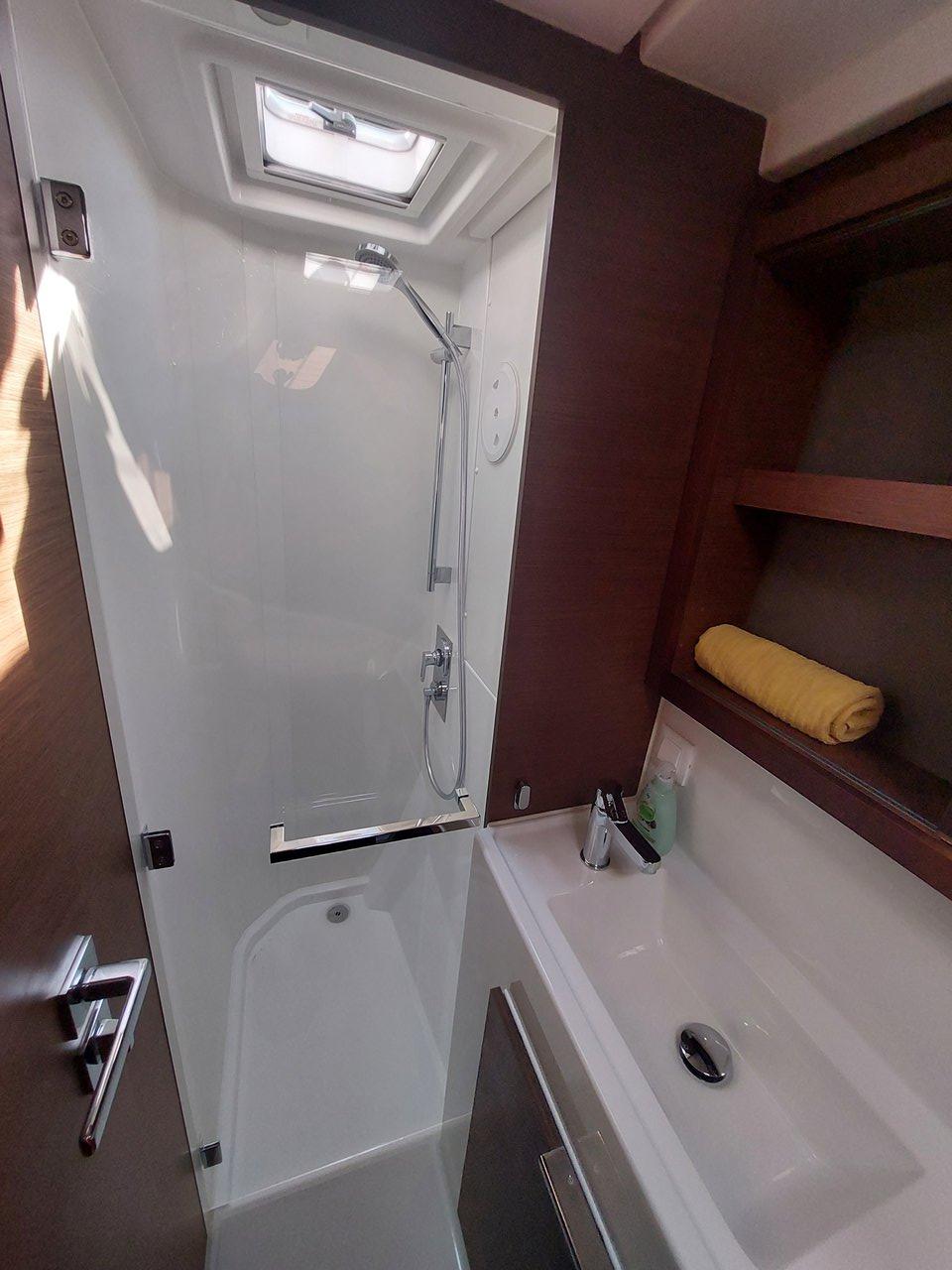 Lagoon 40 - 4 + 1 cab., picture 10