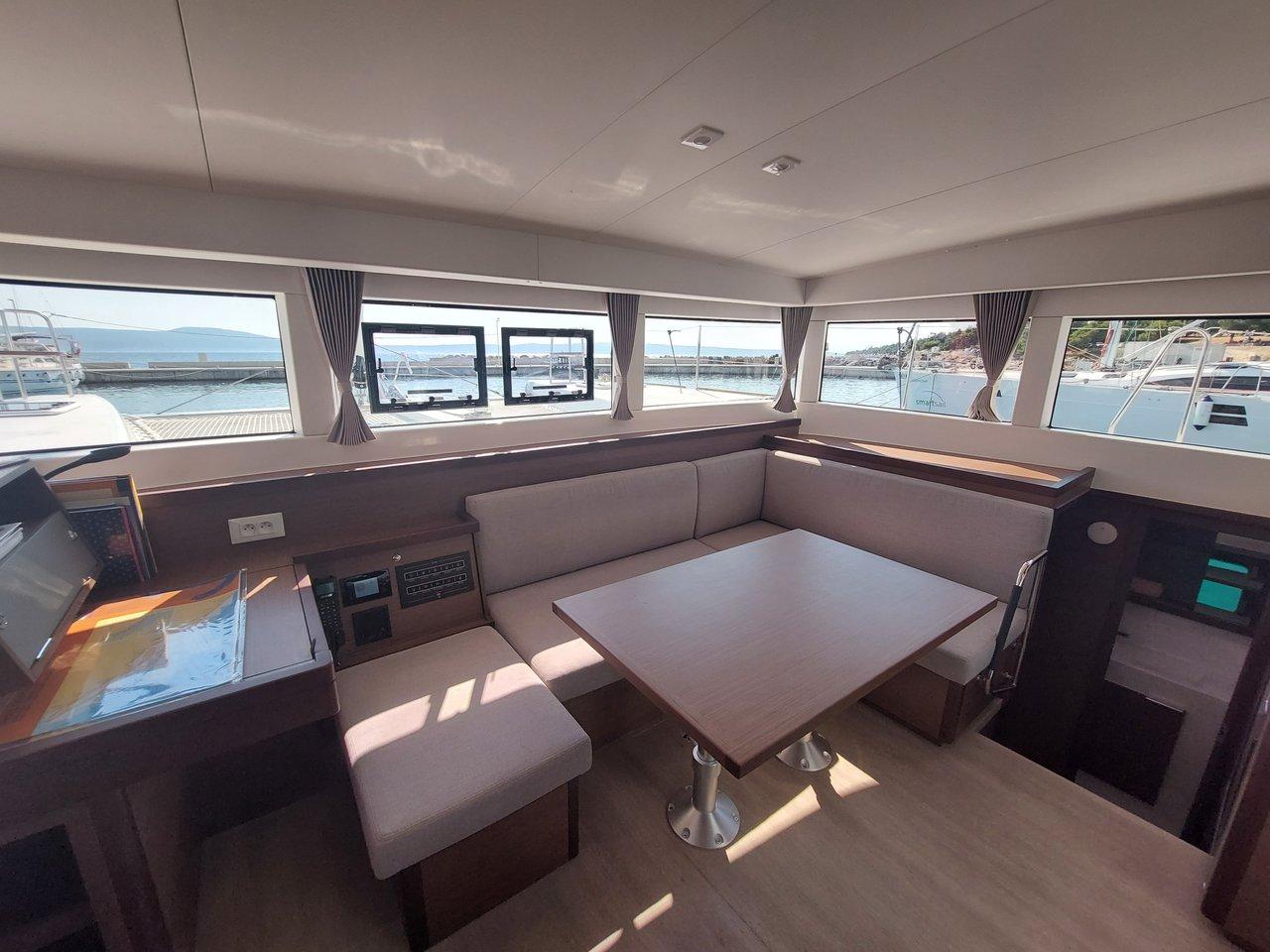 Lagoon 40 - 4 + 1 cab., picture 12