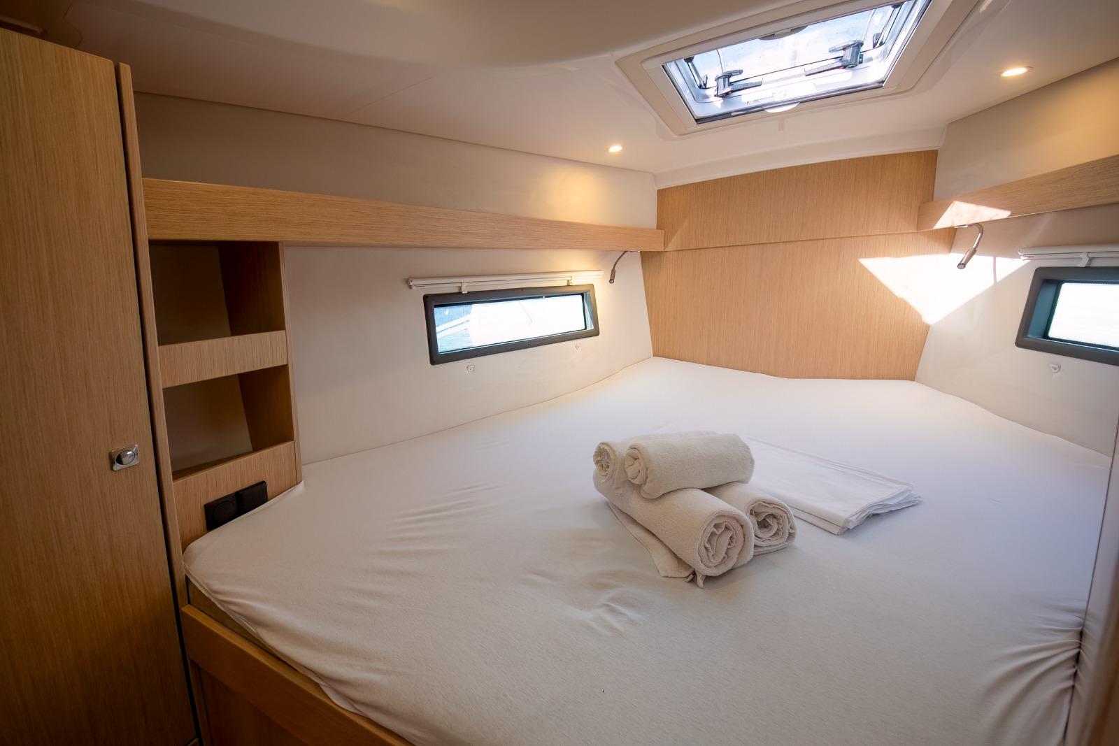 Bavaria C38, picture 20