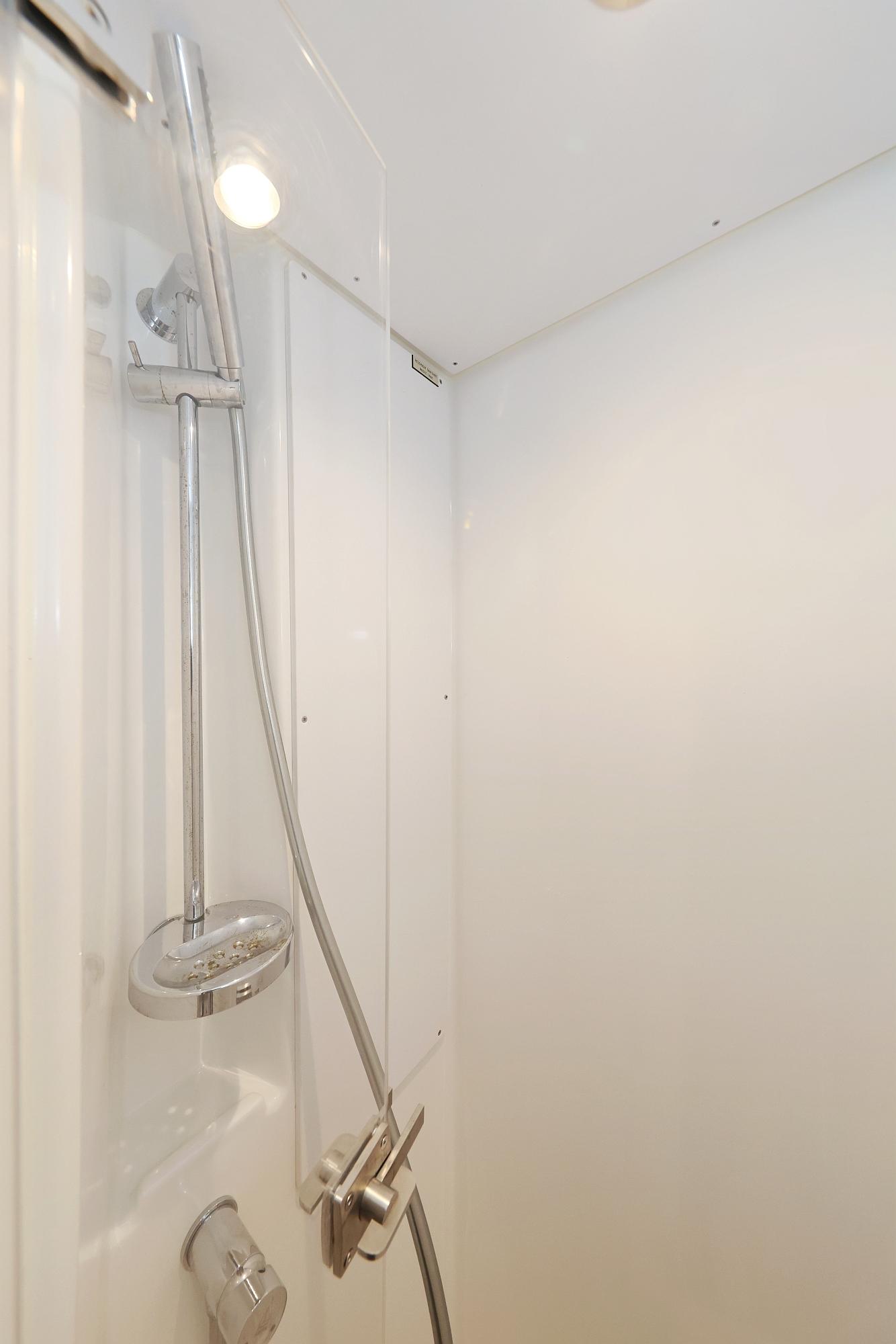 Bali 4.4 - 4 + 2 cab., picture 38