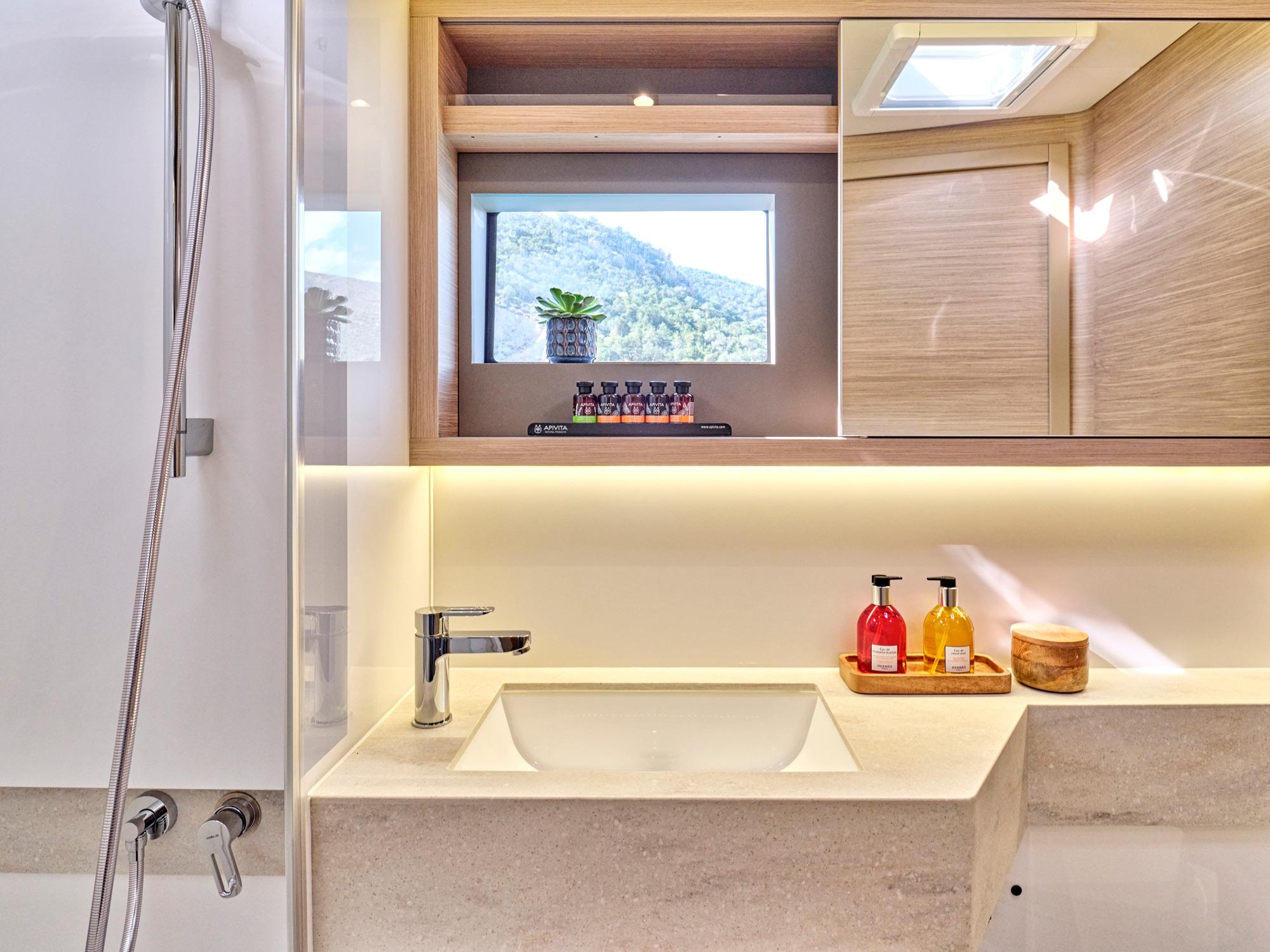 Lagoon 51 - 6 cab., picture 72