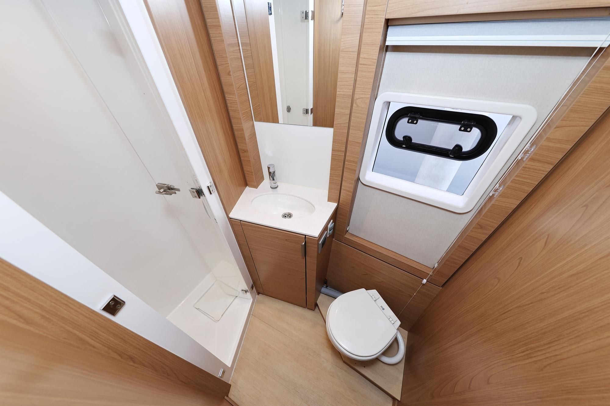 Bali 4.4 - 4 + 2 cab., picture 33