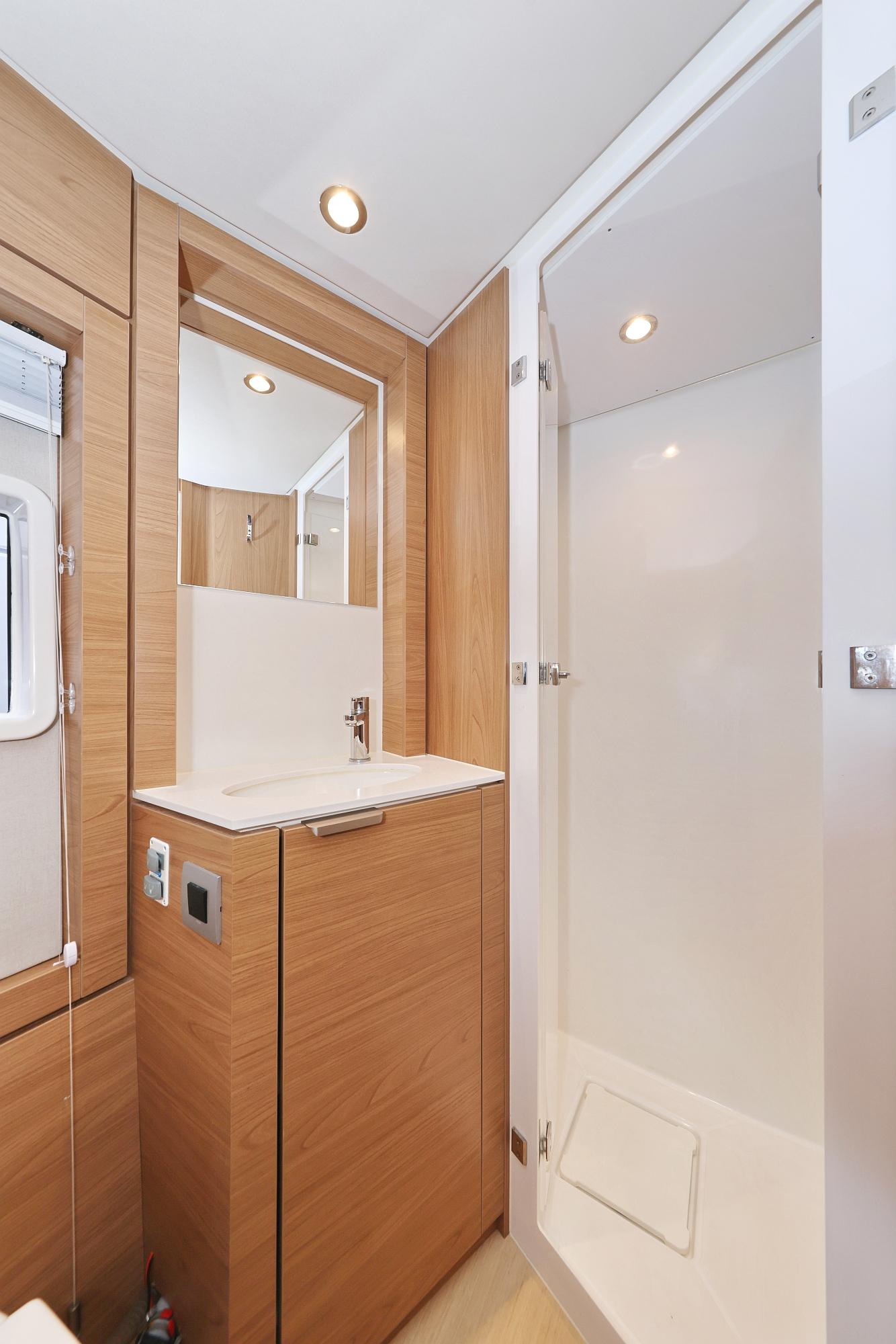 Bali 4.4 - 4 + 2 cab., picture 39