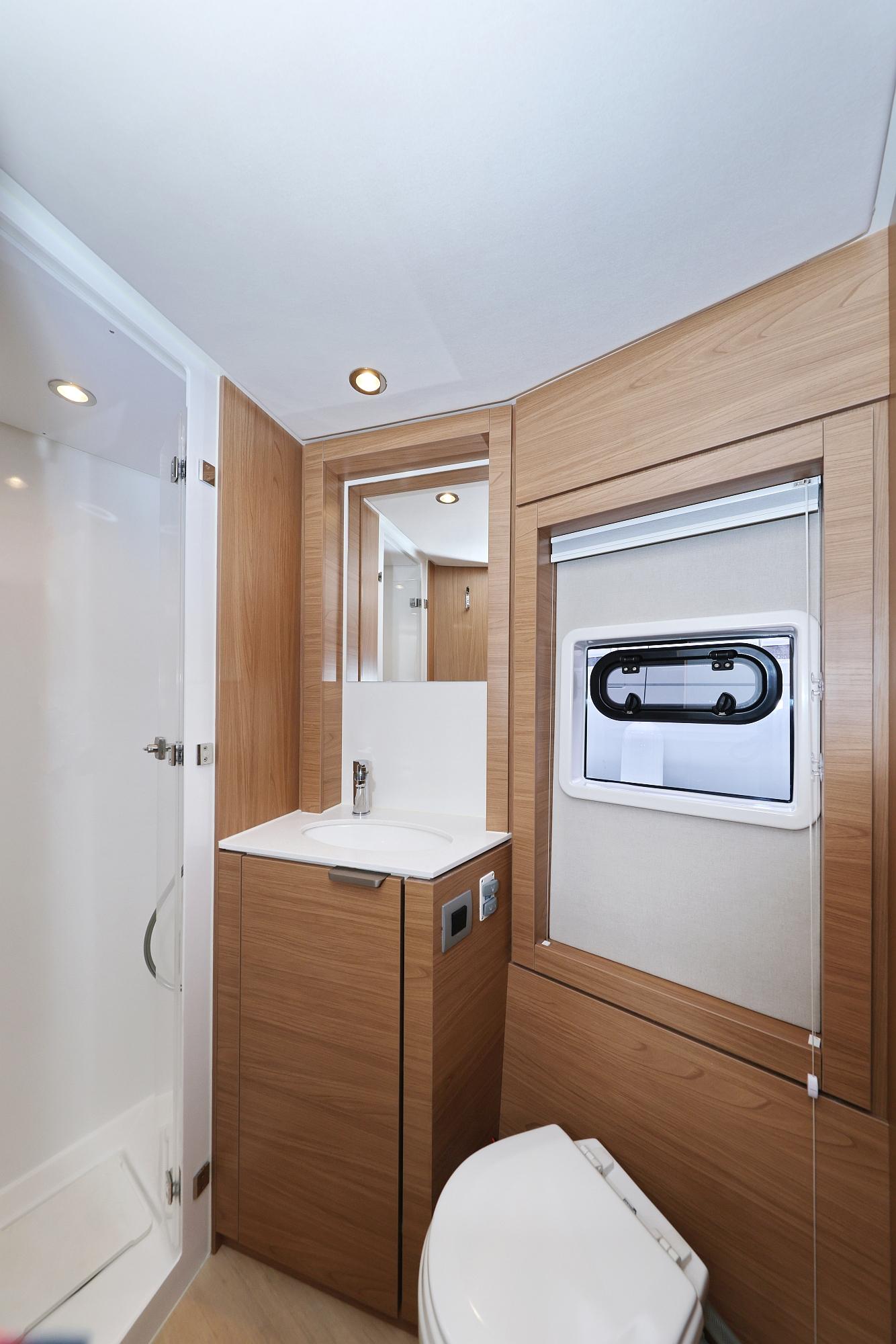 Bali 4.4 - 4 + 2 cab., picture 34