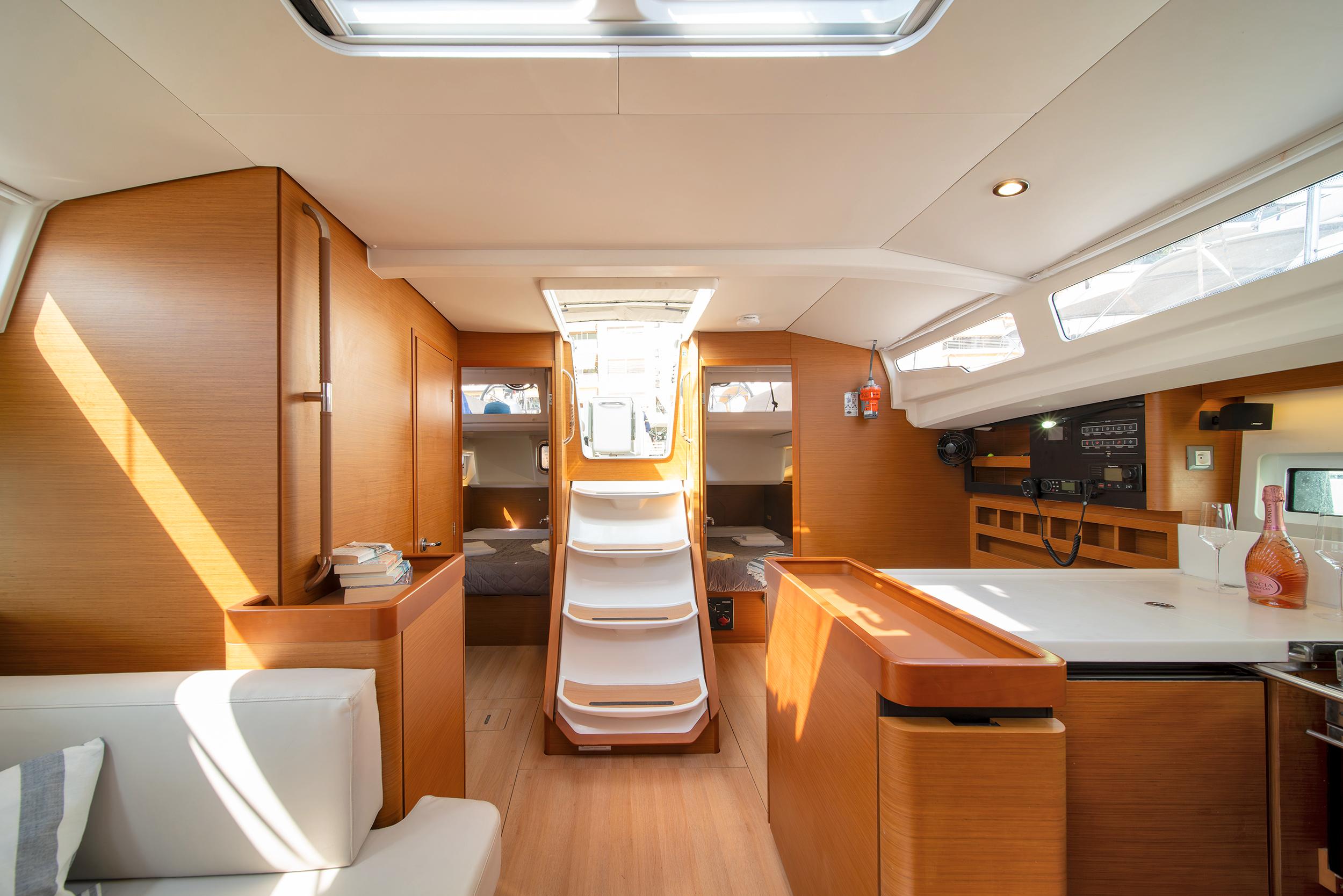 Sun Odyssey 440 - 4 cab., picture 13