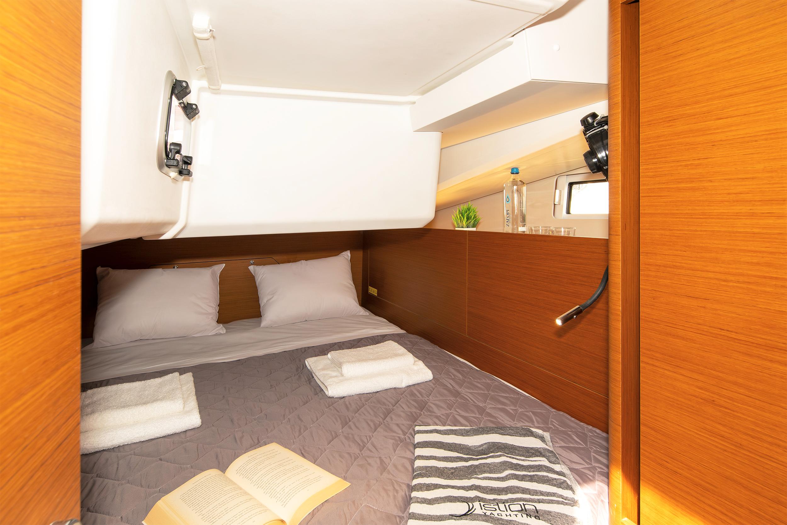 Sun Odyssey 440 - 4 cab., picture 19