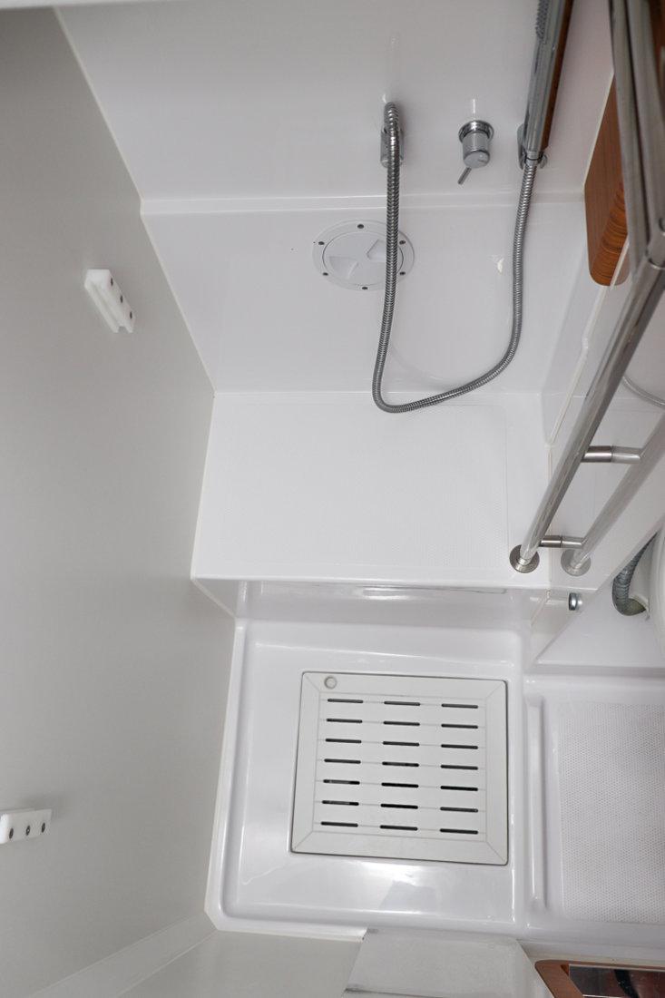 Elan Impression 45, picture 23