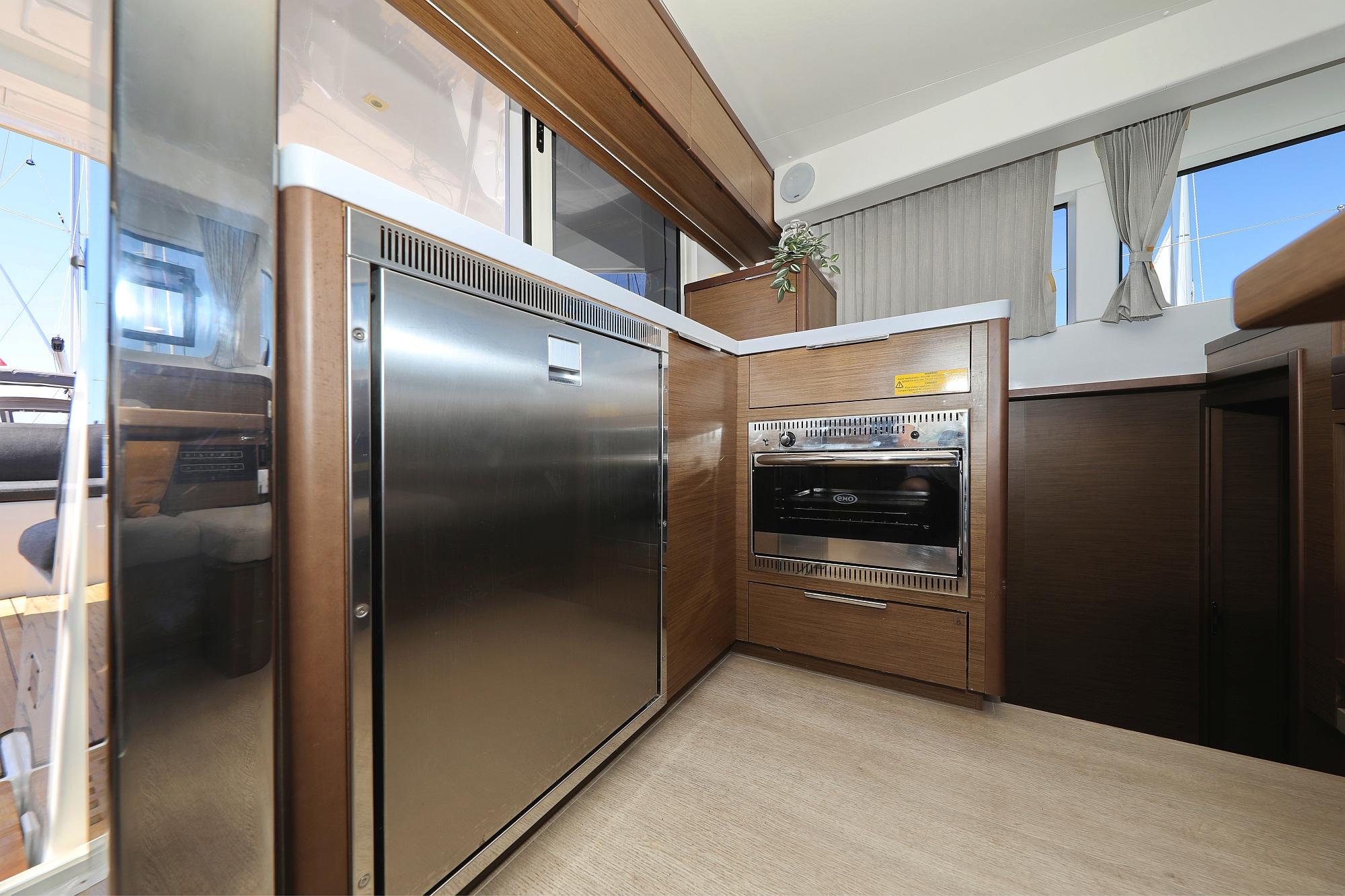 Lagoon 40 - 4 + 2 cab, picture 20