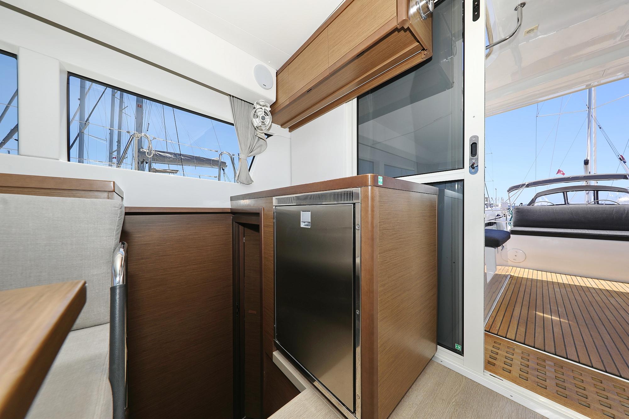 Lagoon 40 - 4 + 2 cab, picture 18