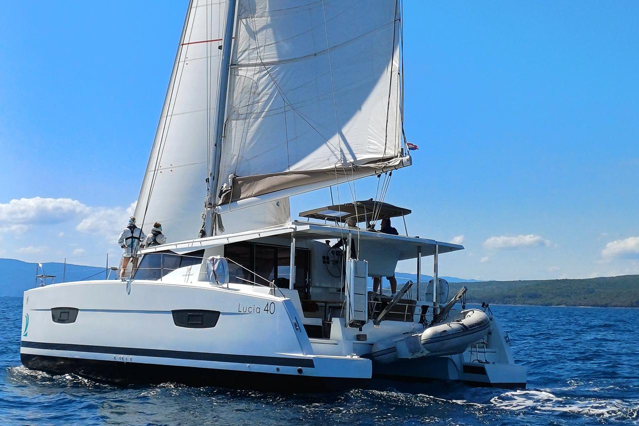 Fountaine Pajot Lucia 40 - 4 cab. - Luce, picture 3