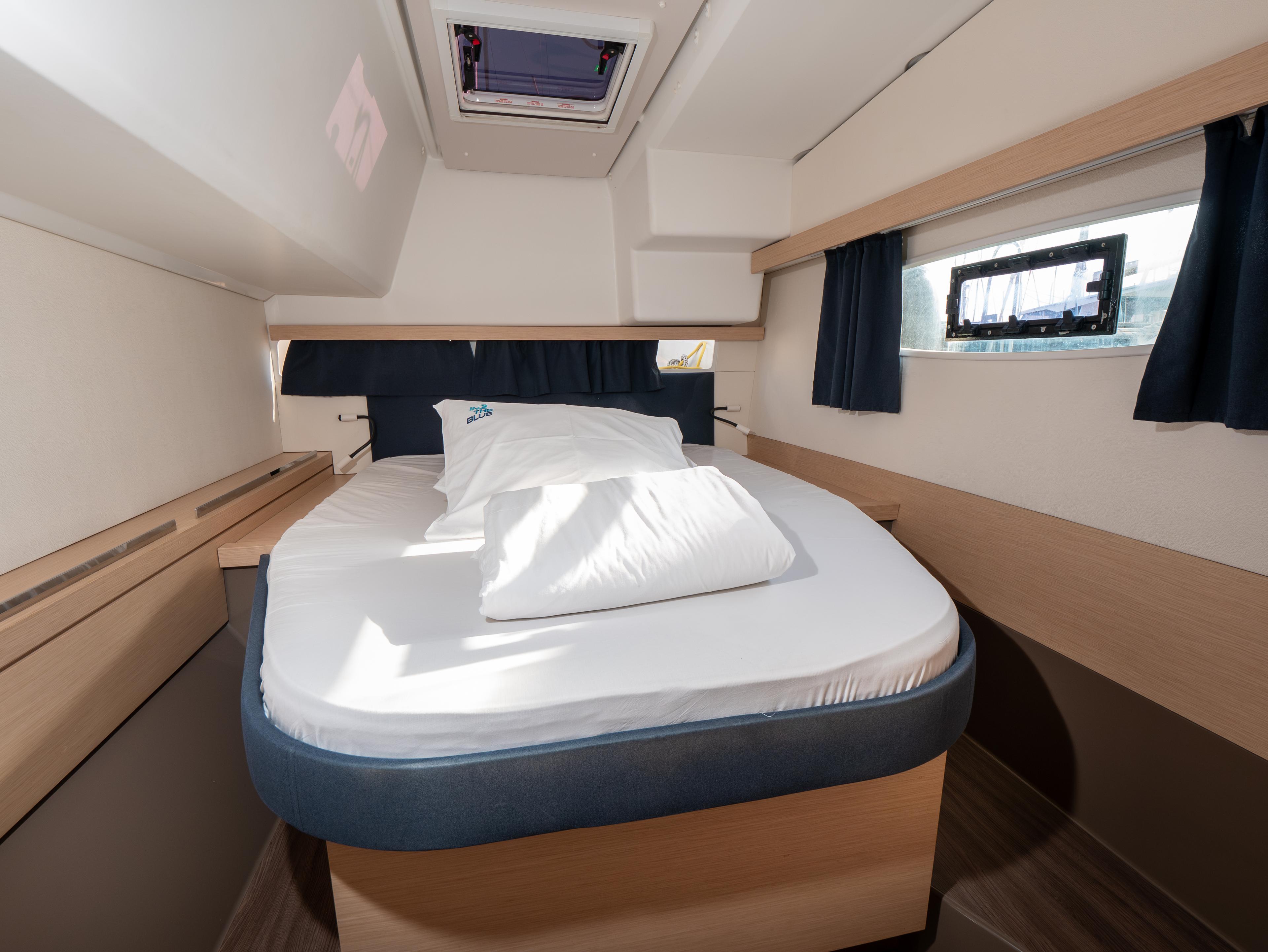 Fountaine Pajot Lucia 40 - 4 cab. - Stella Luna, picture 11