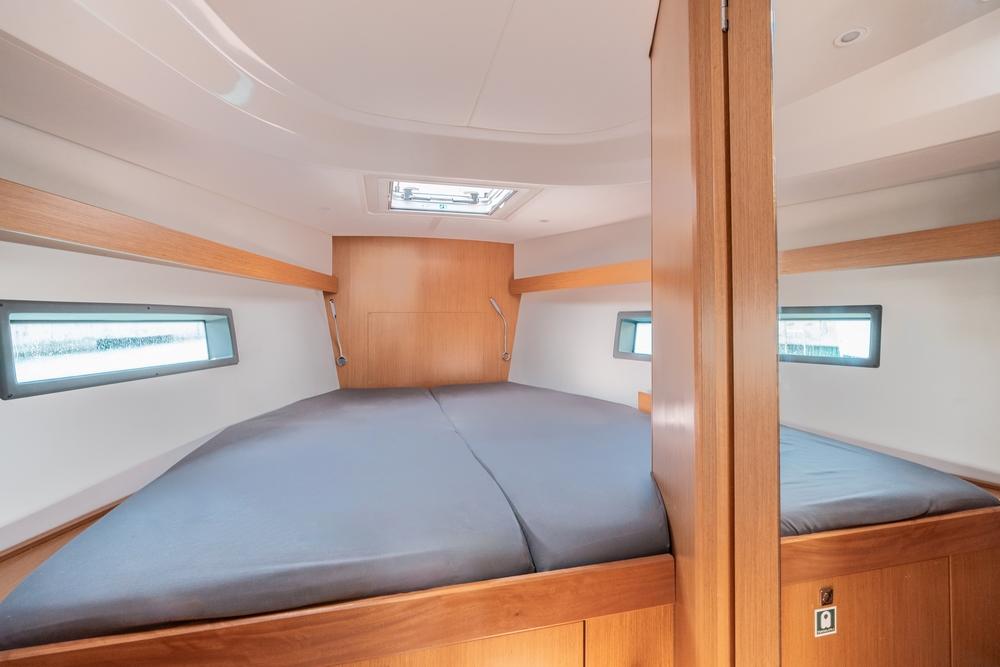 Bavaria C42, picture 17