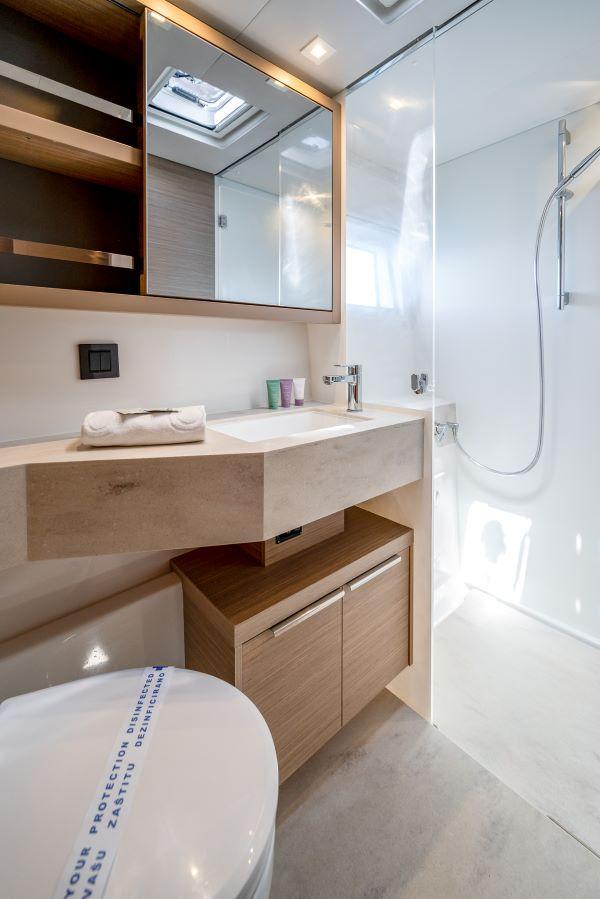 Lagoon 46 - 4 + 1 cab., picture 23