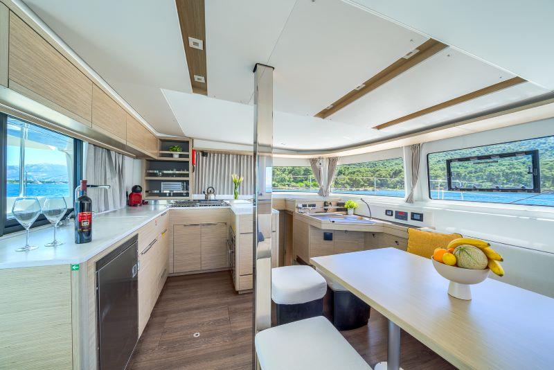 Lagoon 46 - 4 + 1 cab., picture 15