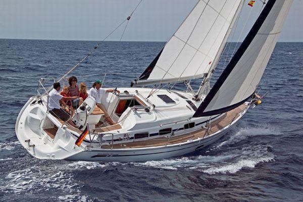 Bavaria 33 Cruiser, picture 1