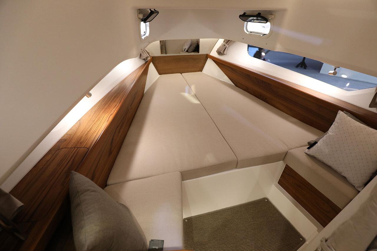 Nimbus T11, picture 16